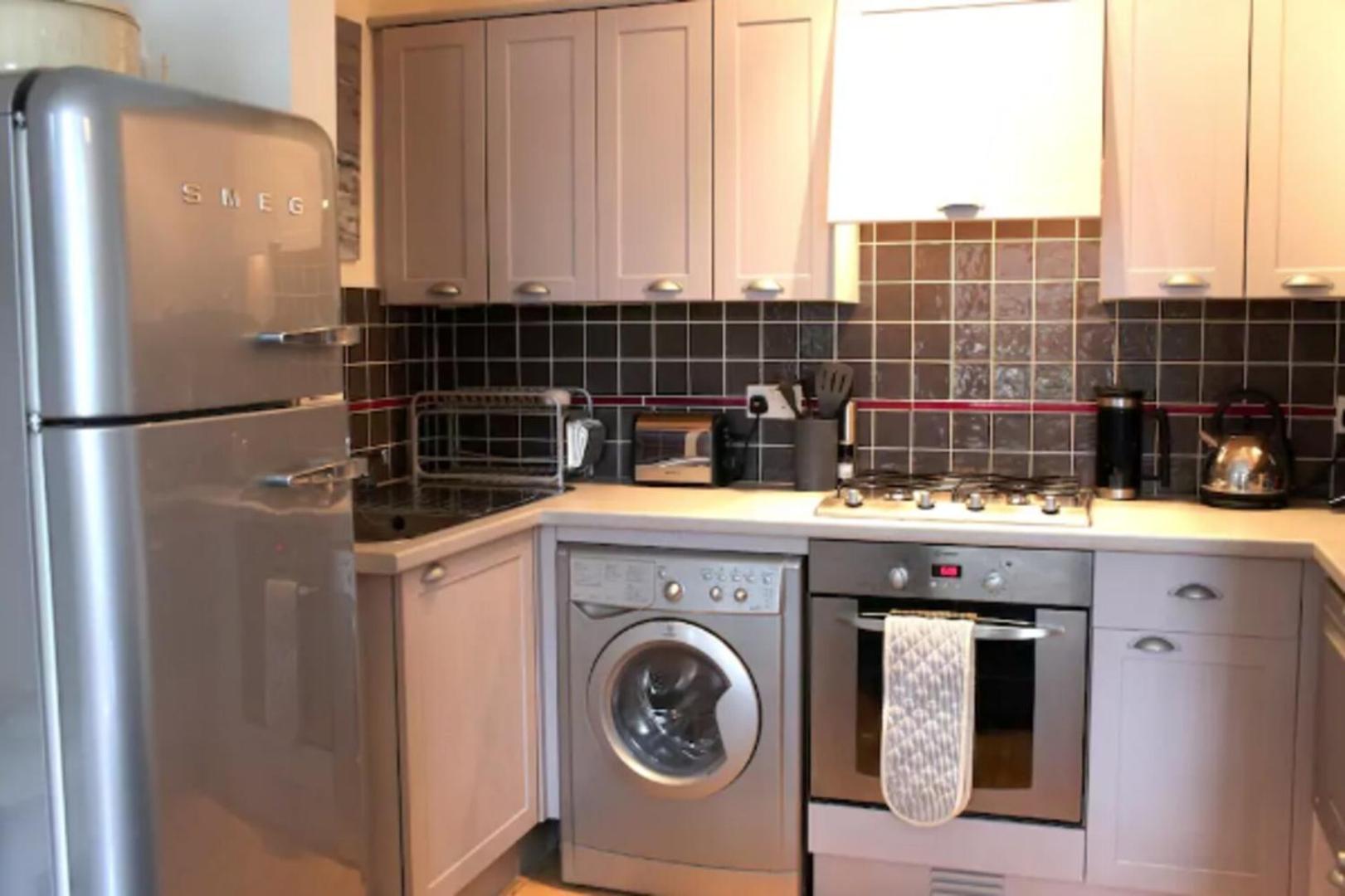 شقة Trendy 2Bd Flat In West Hampstead لندن المظهر الخارجي الصورة